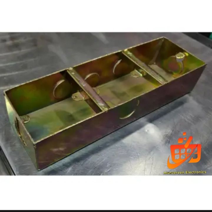 3%20Gang%20Steel%20Junction%20Box%20For%20Electrical%20Wiring%20Square%20Edge%20Silver%20Metal%20Wall%20Mount%20Switch%20Back%201%20Part%203%20Gang%20-%20Image%202