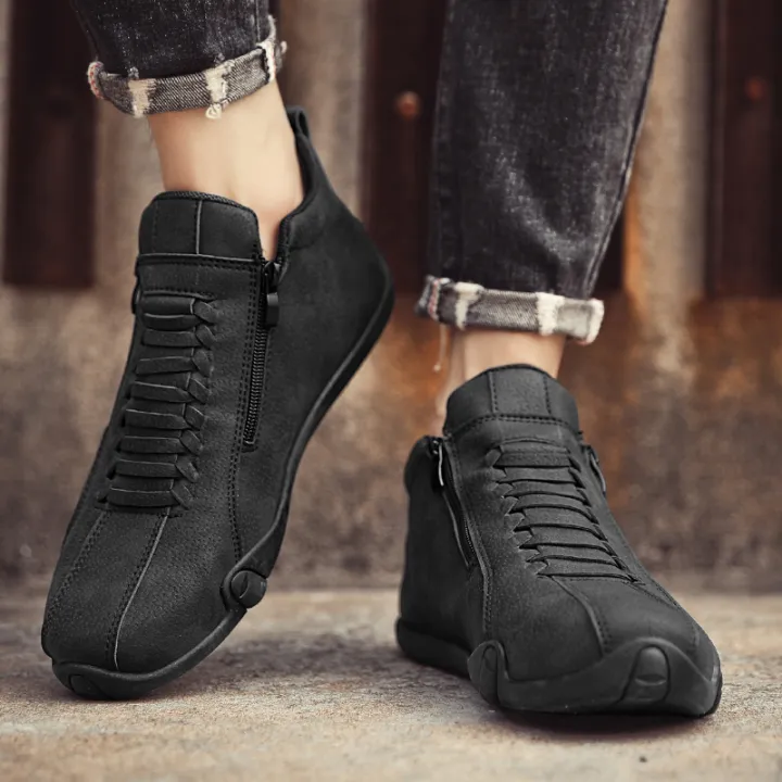 New%20Men's%20Ankle%20Boots%20Fashion%20Soft%20Sole%20High%20Top%20Sneakers%20Men%20Shoes%20Outdoor%20Versatile%20Loafers%20Comfortable%20Casual%20Walking%20Shoes%20-%20Image%203