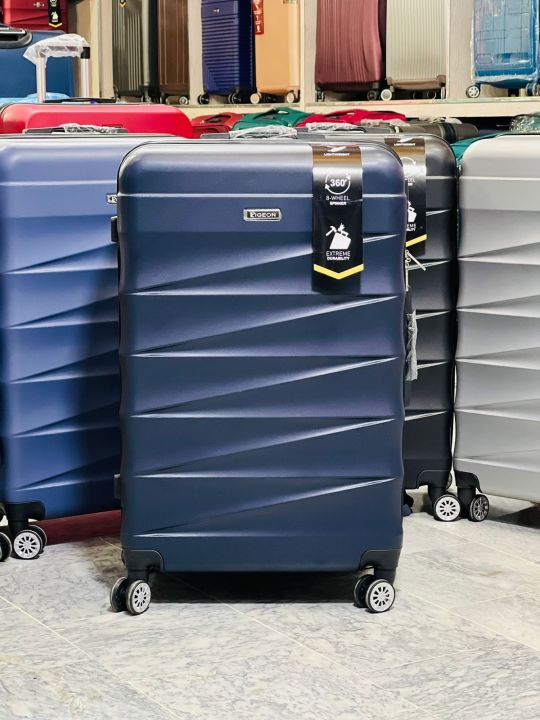 Pigeon%203-Piece%20Trolly%20suitcase%20Set%20(20/24/28)%20Hardside%20Spinner%20Wheel%20Luggage%20-%20Image%204