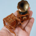 1Pc/1Set Dollhouse Miniature Retro Gramophone Mini Phonograph Record Simulation Gramophone Handicrafts Home Model Toys Decor.