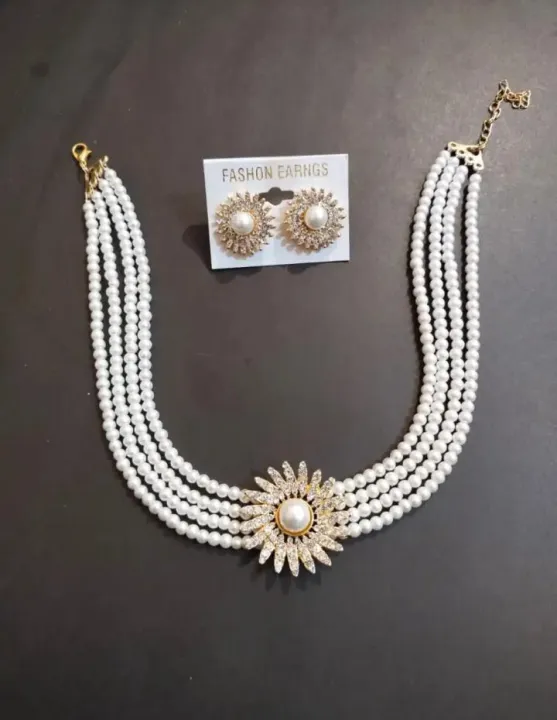 Stylish%20White%20Pearls%20Necklace%20Set%20Stud%20With%20Earrings%20For%20Girls%20&%20Woman%20-%20Image%203