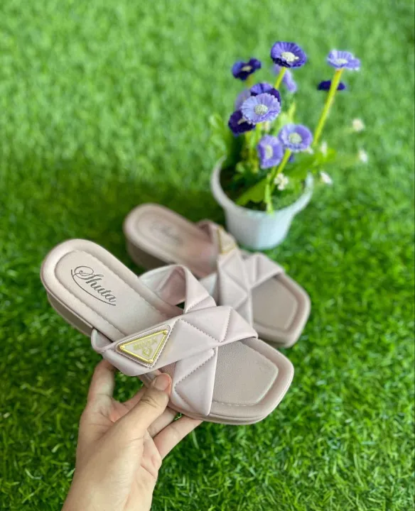 MSL%20S-3%20%20Fashion%20Slides%20-%20Image%202