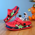 Boys' summer cartoon leisure beach garden cave shoes, comfortable and lightweight, non slip sandals.