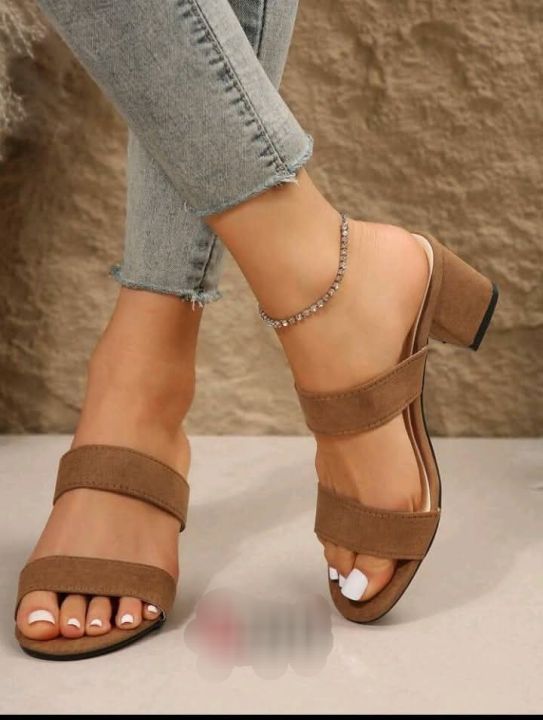 Block%20heel%20sandles%20open%20toe%20-%20Image%204