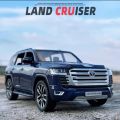 1:24 Scale Diecast Land Cruiser LC300 SUV. 