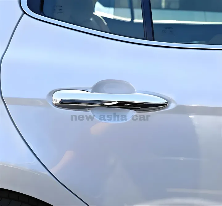 Chrome%20nikel%20Outer%20handle%20cover%20Abs%20for%20toyota%20corolla%20cross,%20yaris%20cross,%20prius,%20harrier%20high%20quality%20-%20Image%205