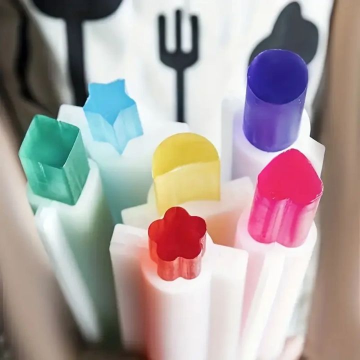 Silicone%20Tube%20Molds%20Soap%20Making%20Tools%20Assorted%20Shapes%20Heart/Moon/Star/Round/Square/Plum%20Blossom%20Bar%20MoldHandmade%20Soap%20Molds%20-%20Image%203