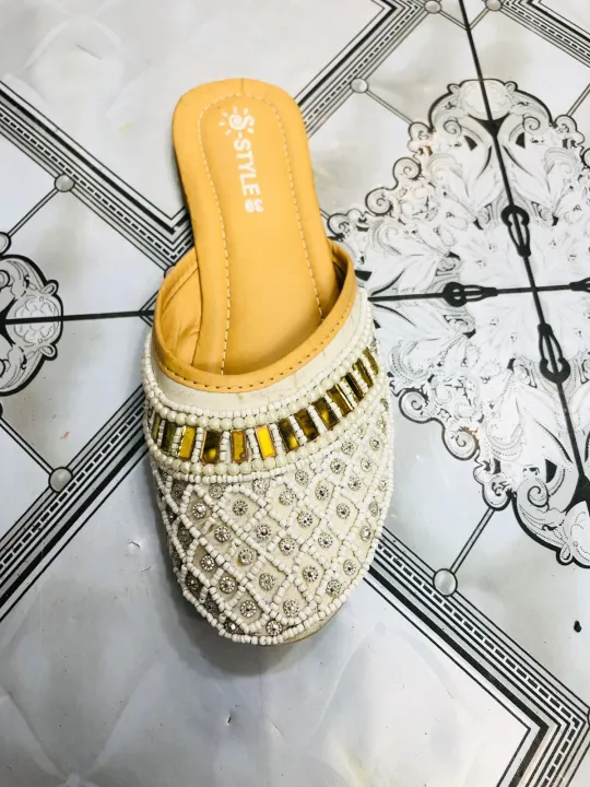 Ladies%20Pakistani%20Design%20Nagra%20Juttie%20Flat%20Sandal%20-%20Flat%20Half%20Nagra%20Shoes%20-%20Image%206