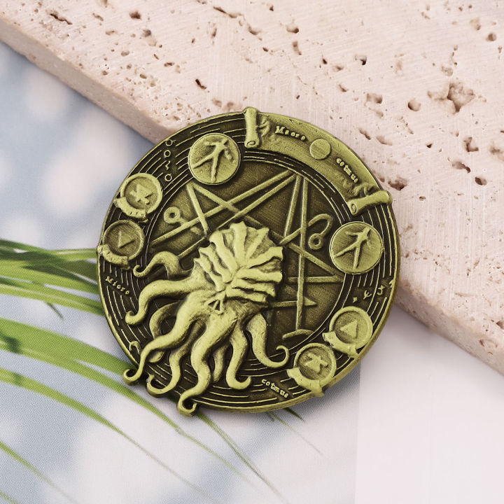 Cthulhu%20Pentagram%20Coin%20Keychain%20HP-Lovecraft%20Necronomicon%20Sigil%20Coin%20Kraken%20Coin%20Vintage%20Metal%20Accessories%20s%20-%20Image%205