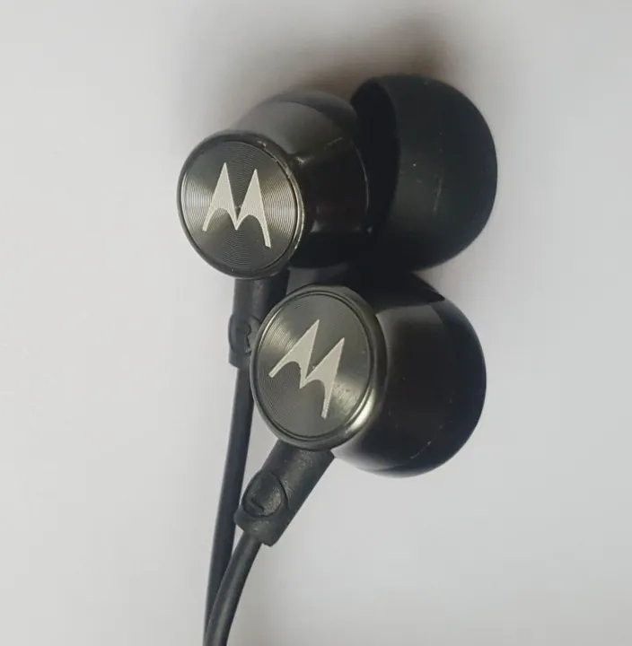 Motorola%20Handsfree%20with%20Mic,%20Noise%20Cancellation,%20Sweatproof%20-%20Image%206