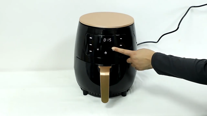 SILVERCREST Air Fryer 6L Oil-Free Fryer 1800W Digital Touchscreen With 1 Year Warranty Rapid Air Technology Multi-Function Cooking & Non-Stick Basket