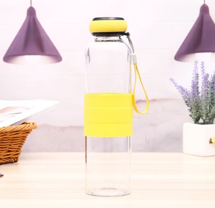 Glass%20Water%20Bottle%20-%20Image%203