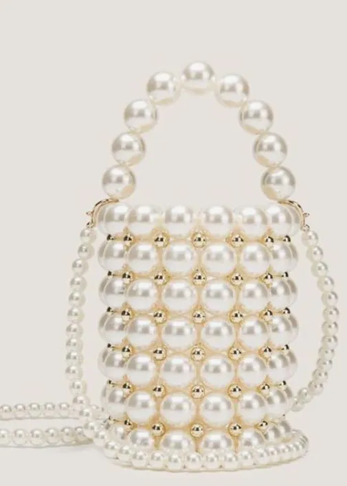 Beaded%20pearl%20bag%20-%20Image%204