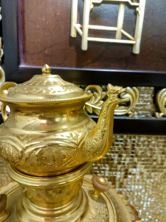 Authentic%20Persian%20Samovar,%2050%20Years%20Old.%20Genuine%20Elephant%20Tusk%20on%20Small%20Kettle's%20Handle.%20Original%20Electric%20Persian%20Samovar%20with%20Gold%20Finish.%20-%20Image%206