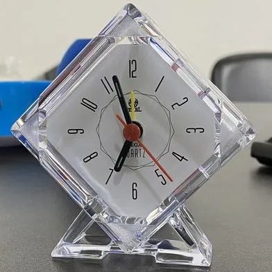 Alarm%20Table%20Clock%20%E2%80%93%20Compact%20Design%20with%20Clear%20Display%20-%20Image%202