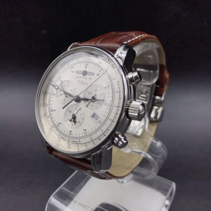 ZEPPELIN%20100th%20Anniversary%20Chronograph%20Ivory%20Brown%207680-1%20-%20Image%202