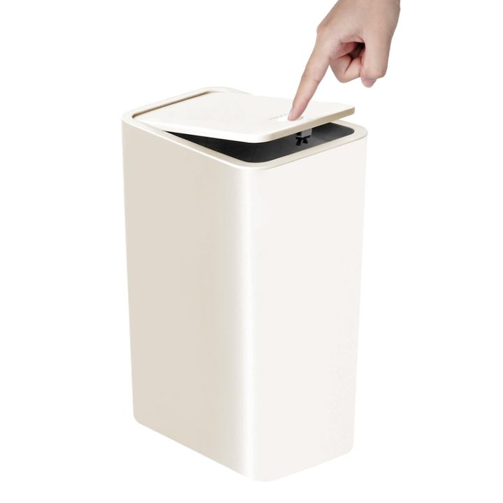 Compact%2010-liter%20plastic%20trash%20can%20suitable%20for%20bathroom,%20toilet,%20bedroom,%20and%20living%20room.%20-%20Image%207