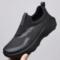 2025 Hiking Black Series Casual Shoes For Men Low Top Comfortable Soft Running Sports Shoes Suitable For All Seasons. 