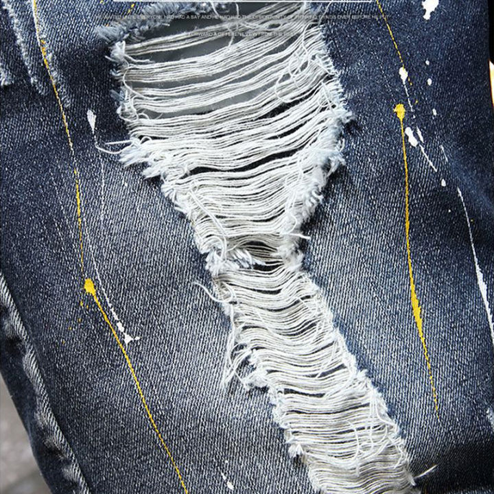 Plus%20Size%207XL%206XL%20Men's%20Summer%20Ripped%20Denim%20Shorts,%20Loose%20Straight-Cut,%20Painted%20Style,%20Fashionable%20Trendy%20Denim%20Cropped%20Pants%20-%20Image%206