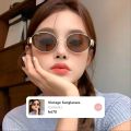 Unisex Metal Summer Sunglasses for Men and Women - Retro Oval Fashion Style with Gold Frame.