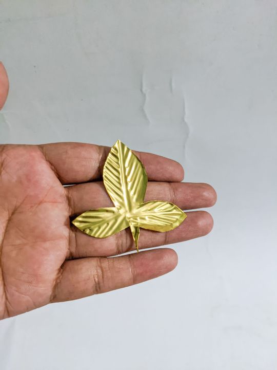 Brass%20Pan%20pata%20Bel%20pata%20Tulshi%20Pata%20Dhurba%20pata%20Set%20-%20Image%202