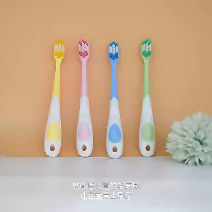 Children's soft bristle toothbrush cartoon cute shape 3-9 years old baby 2pcs card set