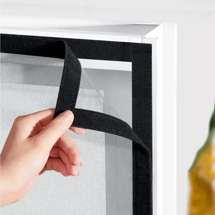 Customizable%20Size%20Mosquito%20Screen%20Anti-Insect%20Reusable%20Mosquito%20Nets%20Self-adhesive%20Black%20Anti-mosquito%20Window%20Screen%20for%20windows%20-%20Image%204