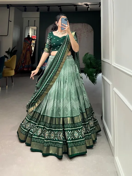 Lehenga%20-%20Image%202