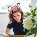 Funny Headband New Pink Bunny Hair Band Quirky Fun Plush Headband Grip Bangs Cute Photo Decoration Hair Bands Headdress. 