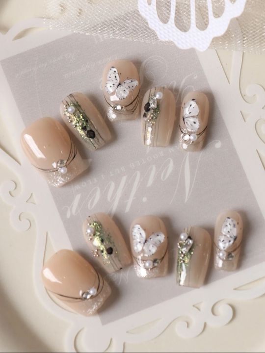 10Pcs%20Press%20on%20Nails%20Fake%20Nails%20Short%20Green%20Butterfly%20Black%20Line%20Includes%201%20Sheet%20of%20Adhesive%20Tabs%20&%201%20Pc%20Mini%20File%20-%20Image%206