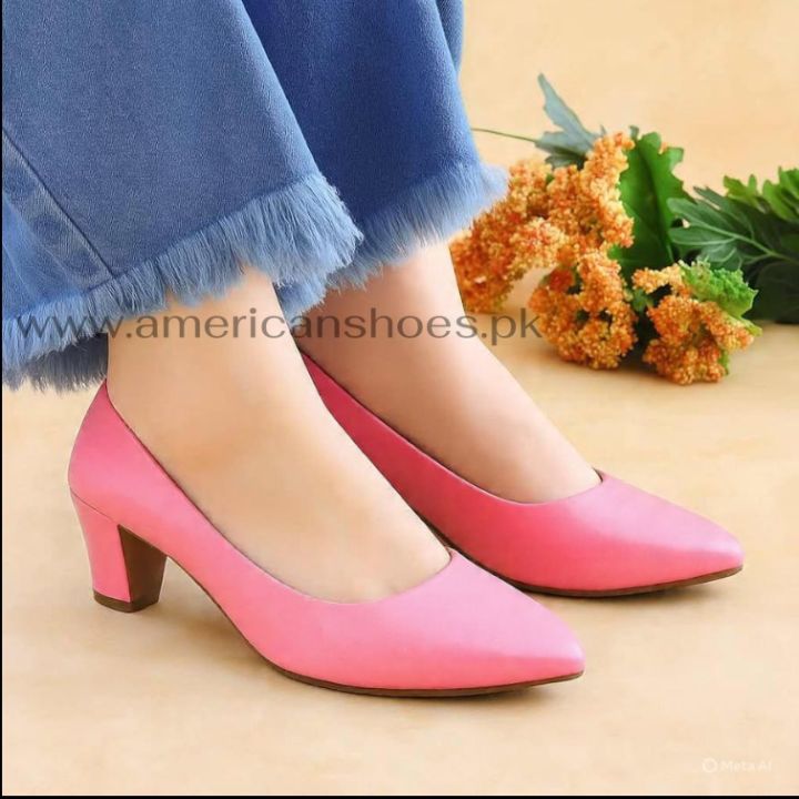 American%20Block%20Heel%20Pumps%20&%20Court%20Shoes%20Classic%20Design%20Elegant%20Heels%20for%20Everyday%20Wear%20European%20Coat%20Shoes%20-%20Image%204