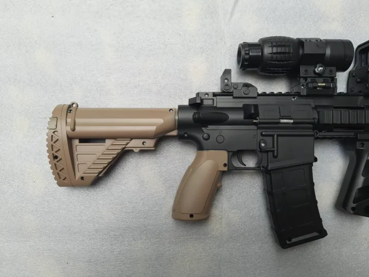 M4%20Gel%20Blaster%20Toy%20Gun%20Gel%20Balls%20Electric%20Rifle%20with%20Manual%20and%20Full%20Auto%20Firing%20Modes%20-%20Image%203