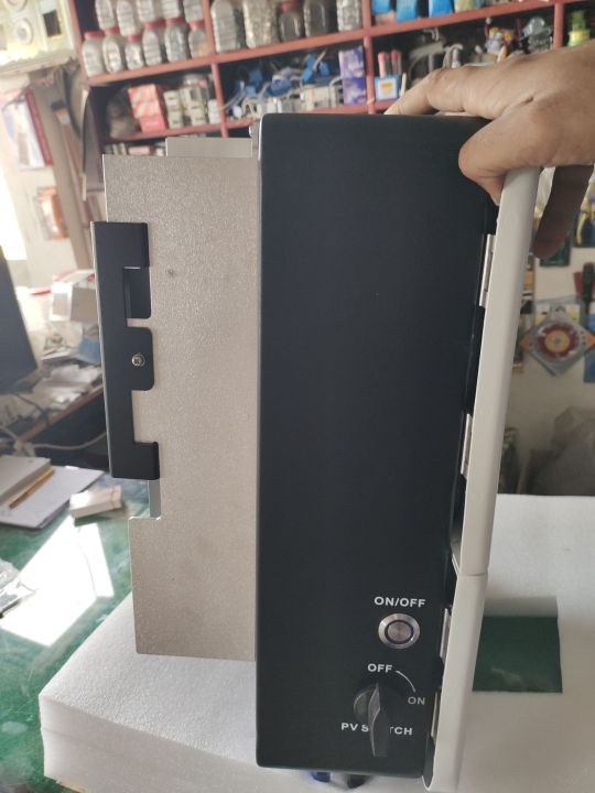 solar%20inverter%20-%20Image%203