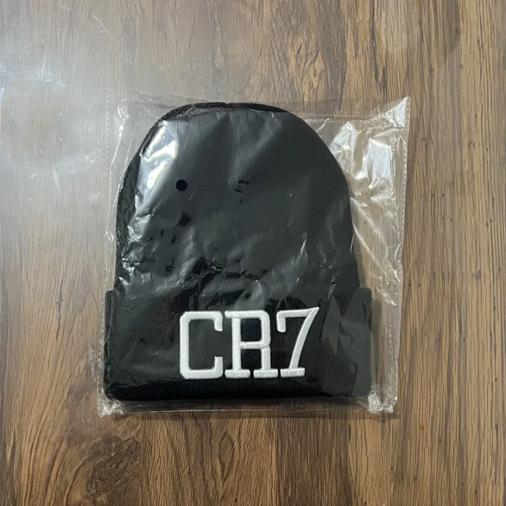 Warm%20Outdoor%20Knitted%20Plush%20Hat%20Cristiano%20Ronaldo%20CR7%20Hats%20Embroidery%20Football%20Cap%20Cosplay%20Cr7%20Unisex%20Accessories%20Party%20-%20Image%202