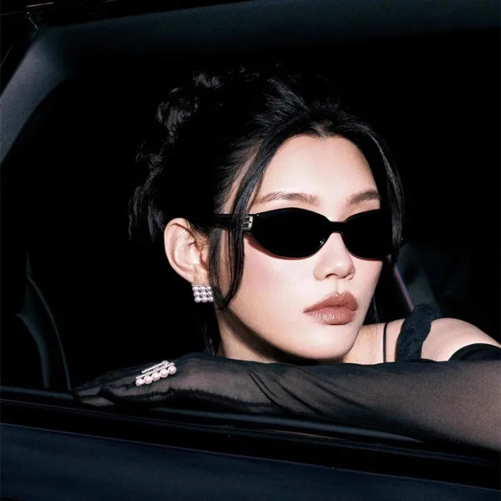 Polygon%20Retro%20Sunglasses%20-%20Fashionable%20Small%20Square%20Frame%20-%20Slimming%20Effect%20For%20Round%20Faces%206102%20-%20Image%203