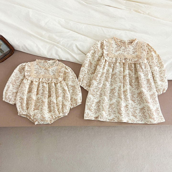 New%20Sisters%20Dress%20Infant%20Baby%20Girls%20Lace%20Collar%20Dress%20Rompers%20Kids%20Girls%20Vintage%20Flowers%20Princess%20Dress%20Family%20Clothes%20Rompers%20-%20Image%207