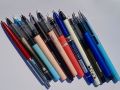 5pcs cute randon gel/roller pen for gift. 