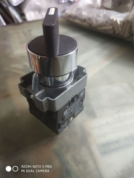 The%20Telemecanique%20ON%20OFF%20ON%20Selector%20Switch%20(model%20BD33,%20ZB2-BE101C)%20is%20a%20robust%20and%20reliable%20industrial%20component%20designed%20for%20versatile%20control%20applications.%20With%20a%20durable%2022mm%20design,%20it%20offers%20a%20clear%20and%20intuitive%20ON-OFF-ON%20operation,%20making%20it%20suit%20-%20Image%204