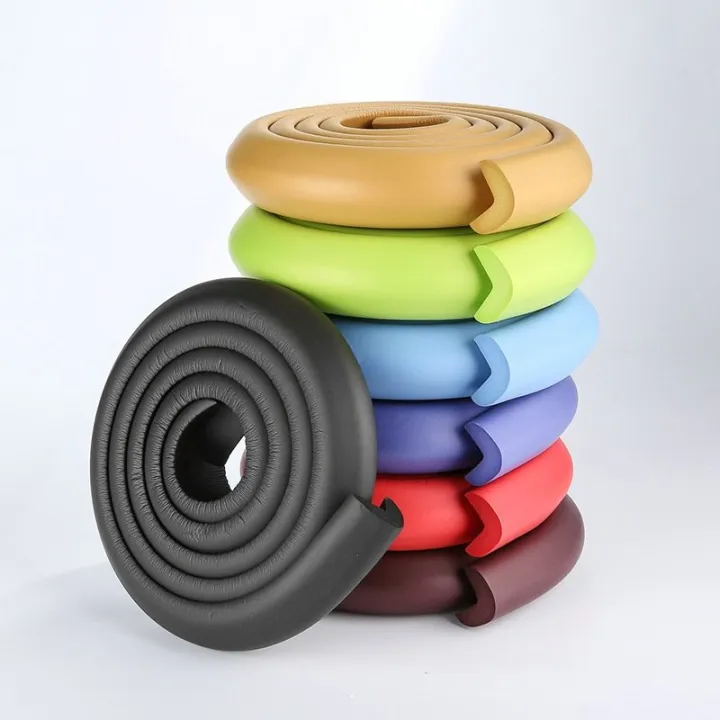Love%20&%20Home%20rubber%20foam%20shockproof%20table%20edge%20foam%20+%20table%20corner%20with%20double%20sided%20adhesive%20tape%202%20meters%20long%20-%20Image%202