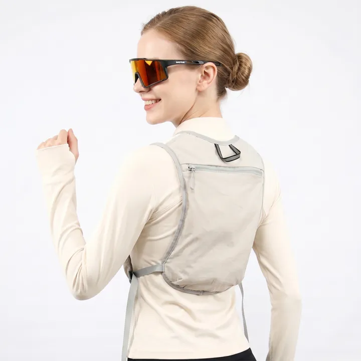 Biking%20Running%20Storage%20Vest%20Backpack%20Lightweight%20Running%20Vest%20Reflective%20Hydration%20Water%20Chest%20Pack%20Phone%20Storage%20Pocket%20-%20Image%203