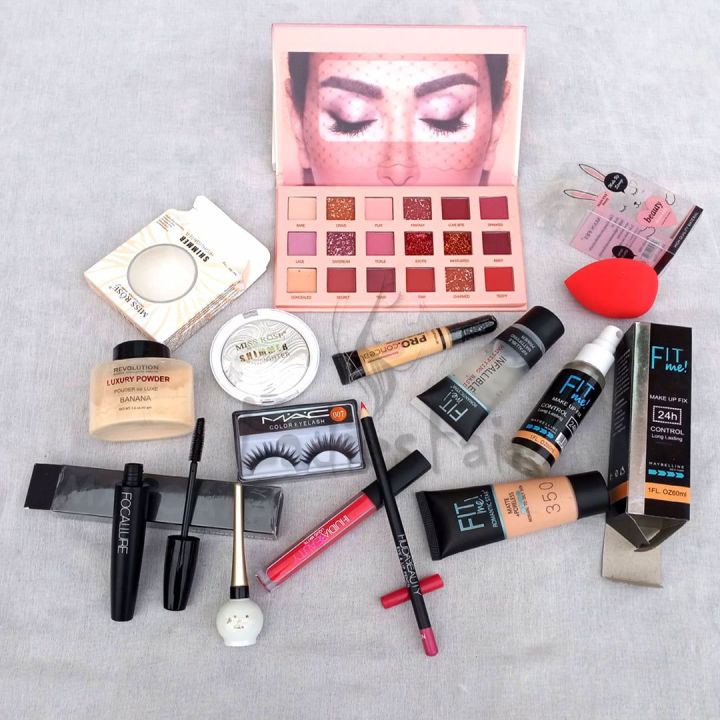 Makeup top bundle