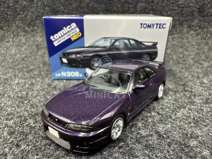 Tomica%20Limited%20Vintage%20Neo%20(Nissan%20Skyline%20GT-R%20V-spec)%20-%20Image%202