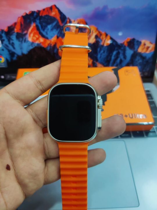 X8%20+%20Ultra%20Smart%20Watch%20-%20Image%203