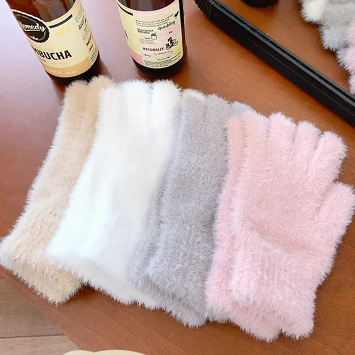 Fashion%20Winter%20Mink%20Velvet%20Five%20Finger%20Gloves%20Plush%20Warm%20Cold-proof%20Gloves%20Women%20Outdoors%20Cycling%20Solid%20Color%20Wistiti%20Mittens%20-%20Image%203