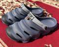 Casual New Super Comfortable Soft Hollow-out Clogs Breathable Non-Slip Outdoor Half Shoes Sandals for Men. 