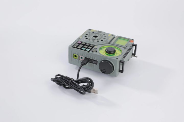 HanRongDa%20HRD%20A320%20FM%20MW%20SW%20VHF%20WB%20Multi-band%20Radio%20Bluetooth%205.0%20Speaker%20Aviation%20Band%20Radio%20AIR%20Maritime%20Supports%20TF%20Card%20AUX%20-%20Image%204