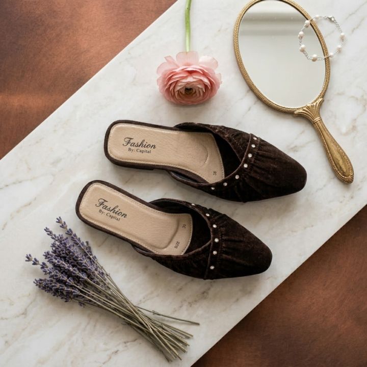 LADY%20PVC%20HALF%20CLOSE%20SHOES%20-%20Image%202