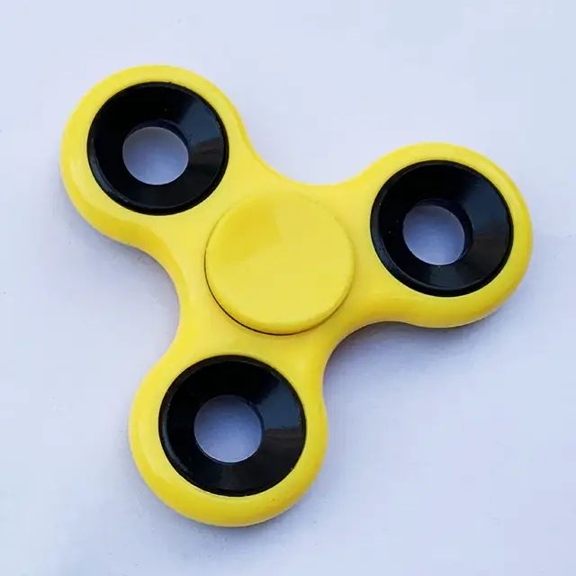 Fidget%20Spinner%20Fun%20Toy%20-%20Image%203