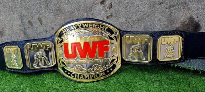 HEAVYWEIGHT UWF CHAMPION