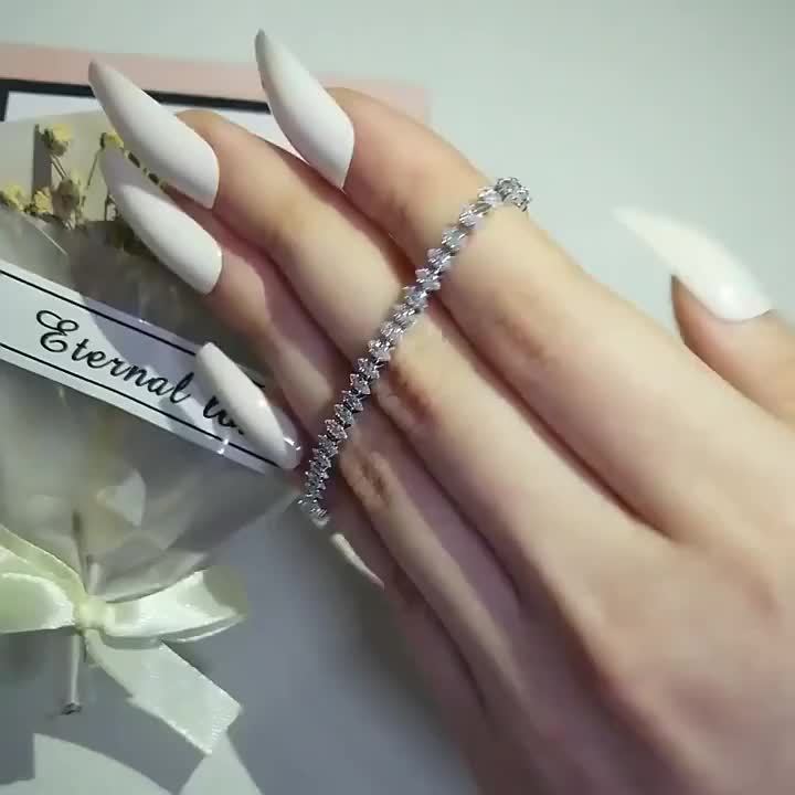 Luxury Roman Crystal Geometric Chain Bracelets for Women Trendy Goth Full Rhinestone Marquise Charm Tennis Bracelet Wed Jewelry